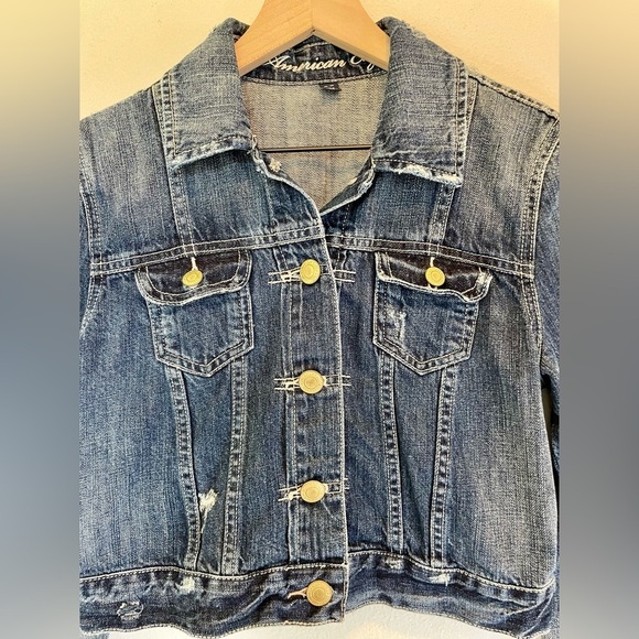 AMERICAN EAGLE Cropped Denim Jacket Medium Wash Women's Size M Distressed Jean - Picture 3 of 12